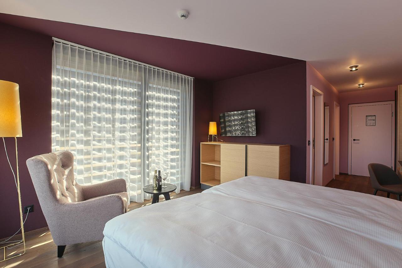 Links Leuk Golfresort Екстериор снимка