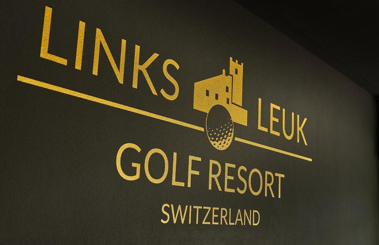 Links Leuk Golfresort Екстериор снимка